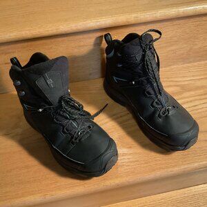 Salomon Winter Boots (Womens 6.5)
